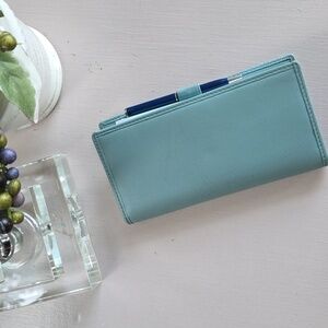 COACH Sage Leather Checkbook Notepad Cover with Navy Coach Pen